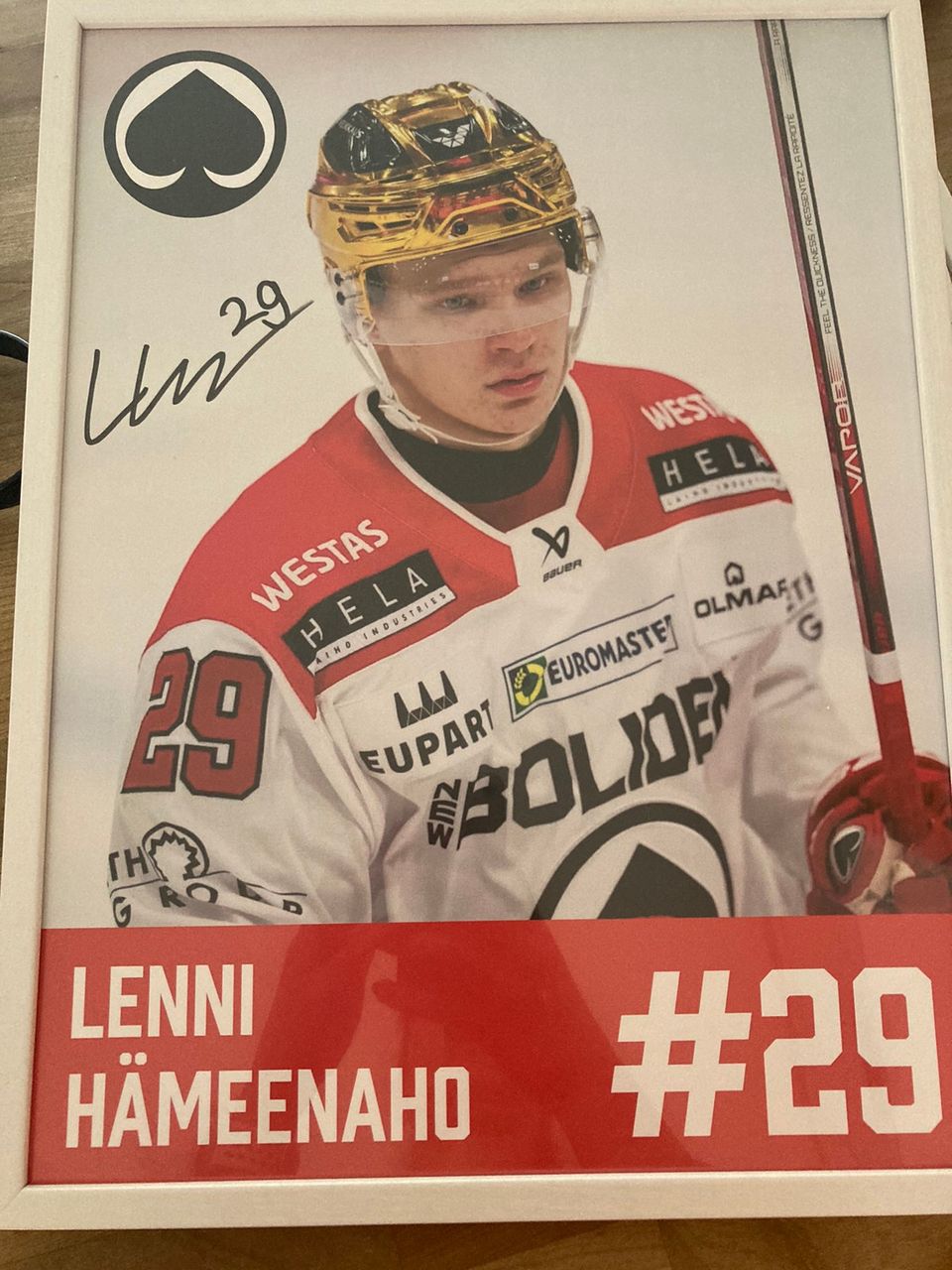 Lenni Hämeenaho taulu