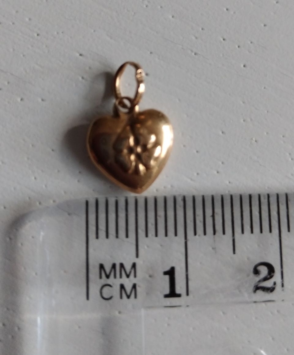 Kultainen sydän 18k
