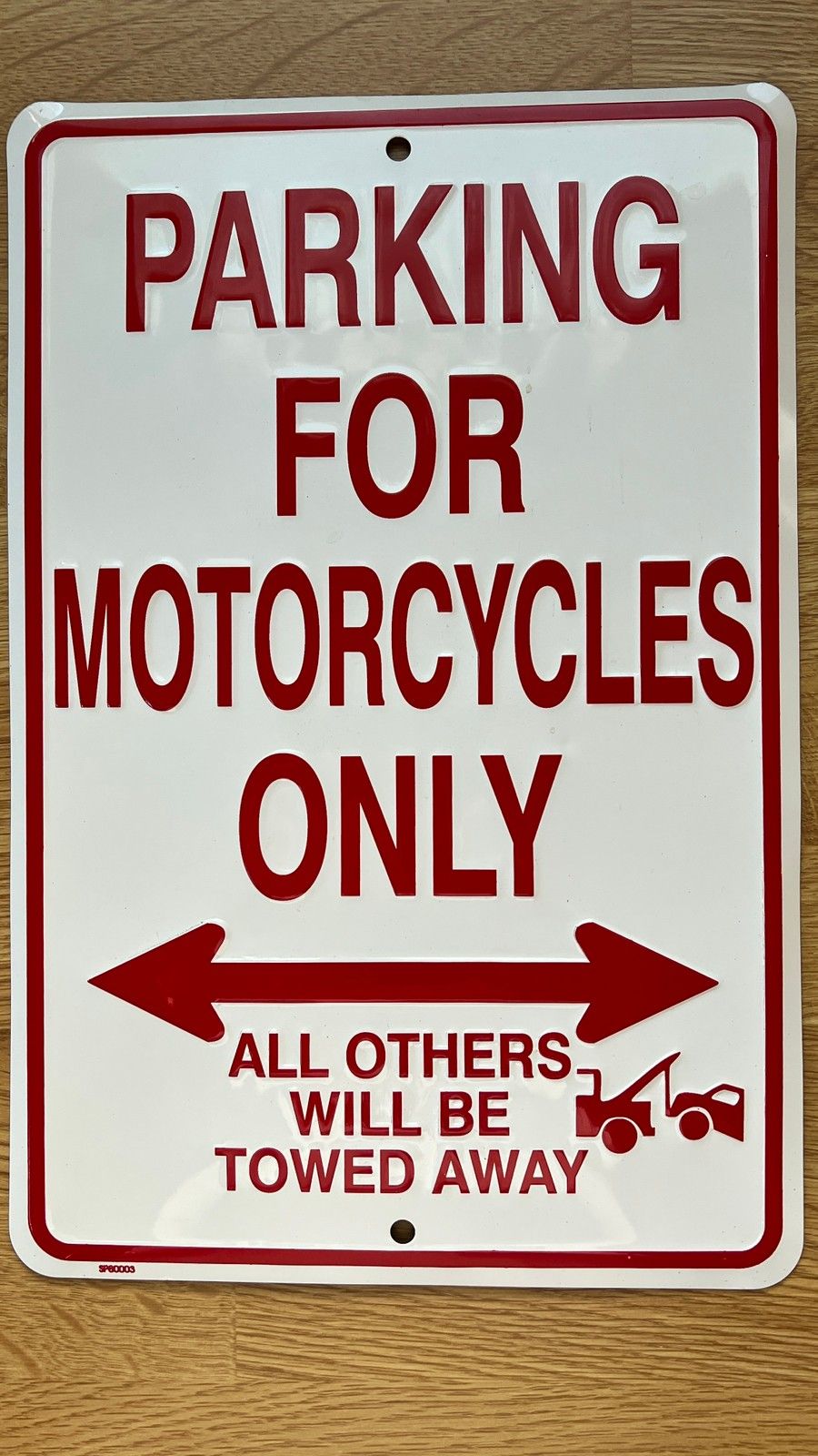 Peltikyltti - Parking for motorcycles only