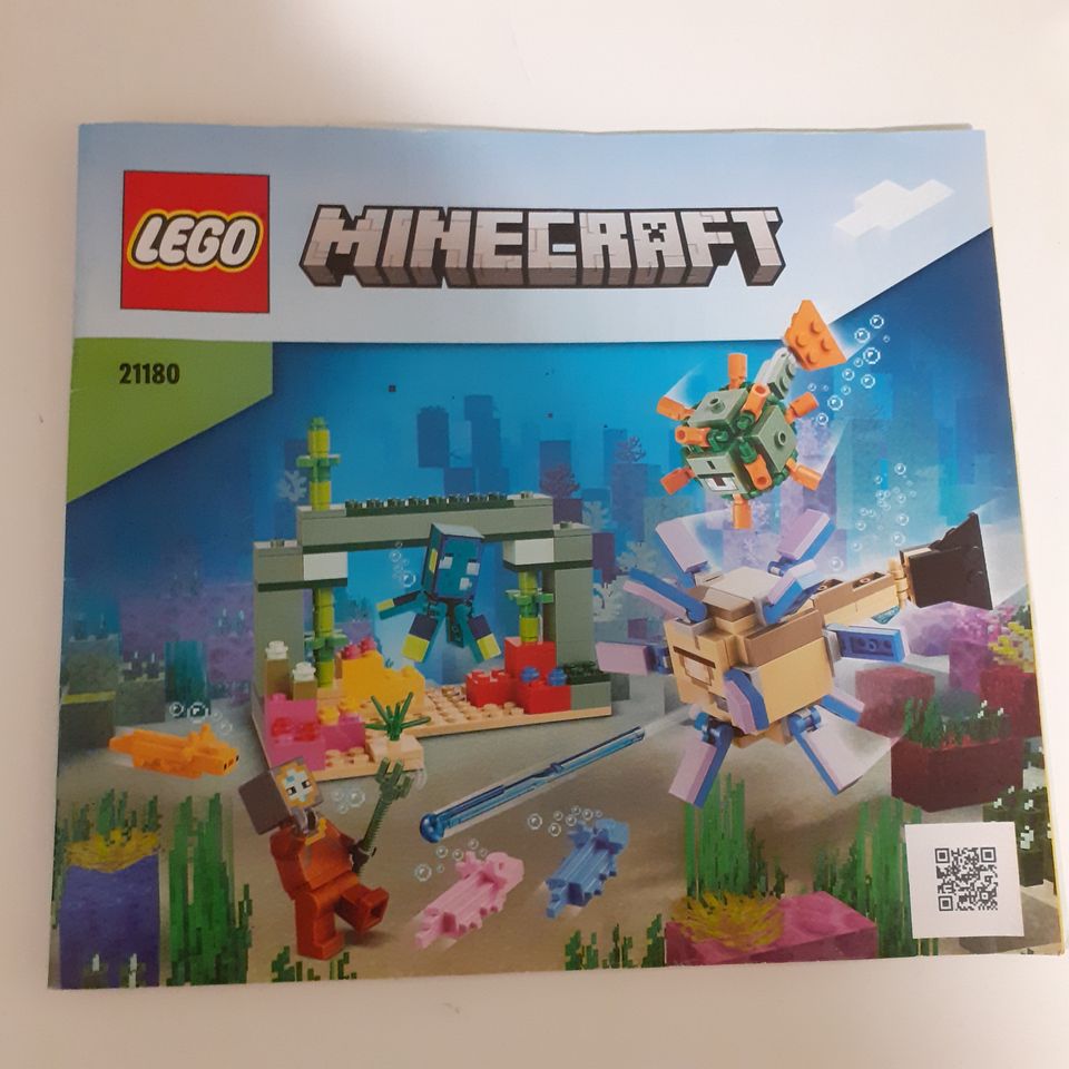 Lego minecraft 21180