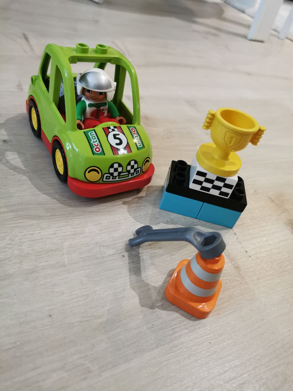 Lego Duplo Rally car 10589