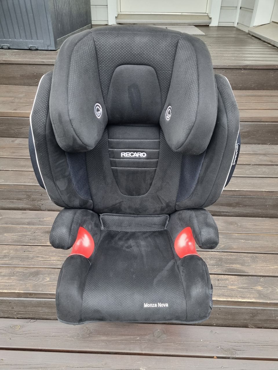 Recaro Monza Nova turvaistuin 15-36kg