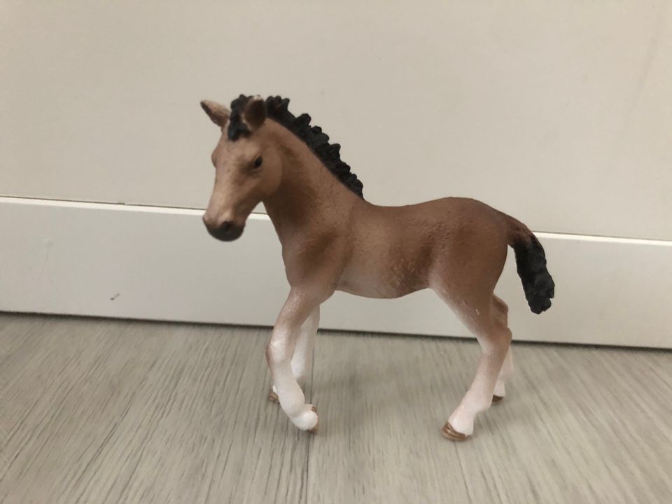 Schleich varsa