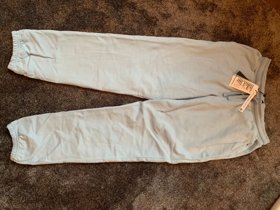 Joggers / Collegehousut L