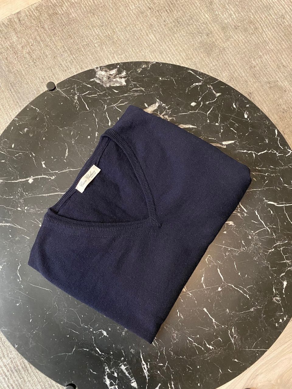 Caine Clothiers V-neck in Navy Merino Wool -neule (XL)