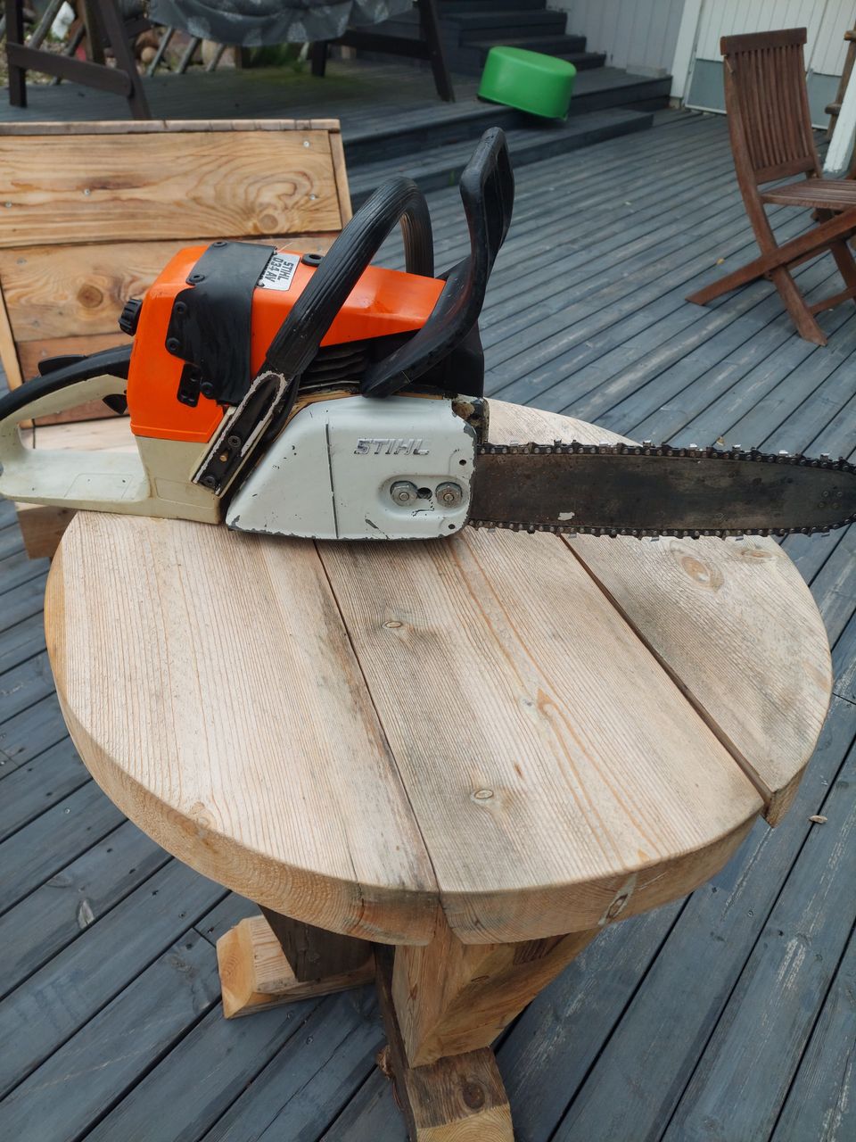 Stihl 034 av moottorisaha