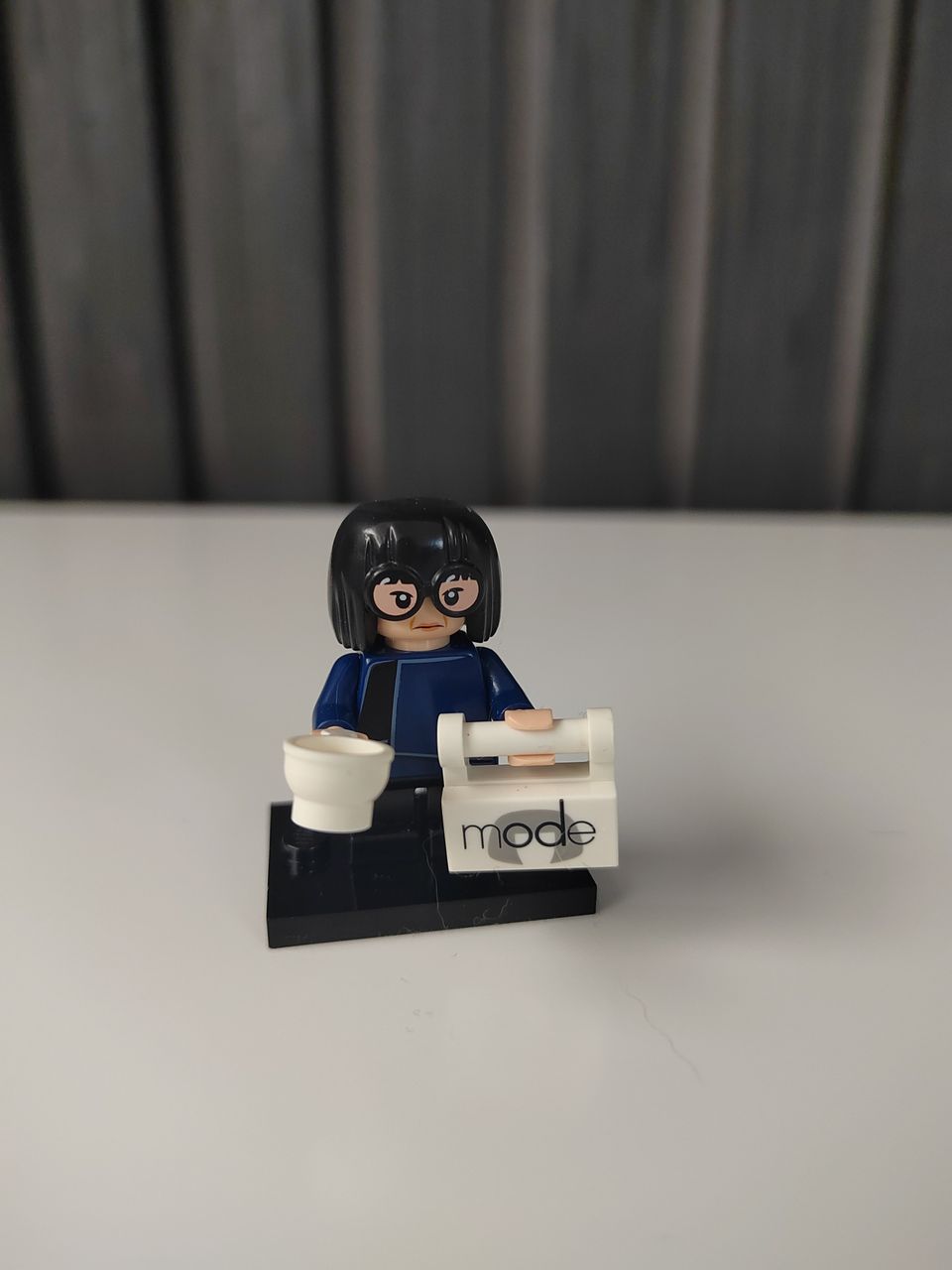 LEGO minifigure, Edna Mode