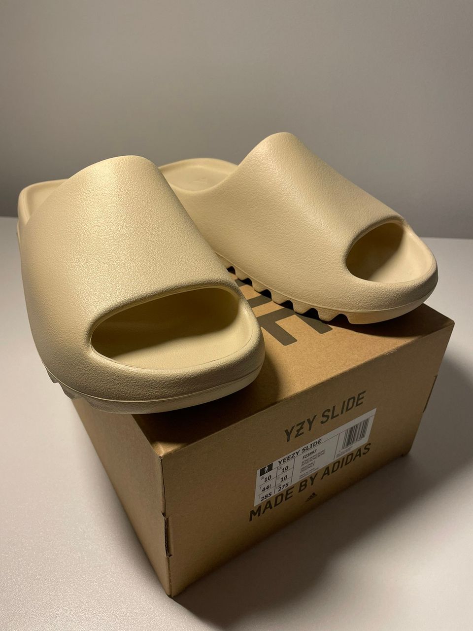 Yeezy Slide Bone US10