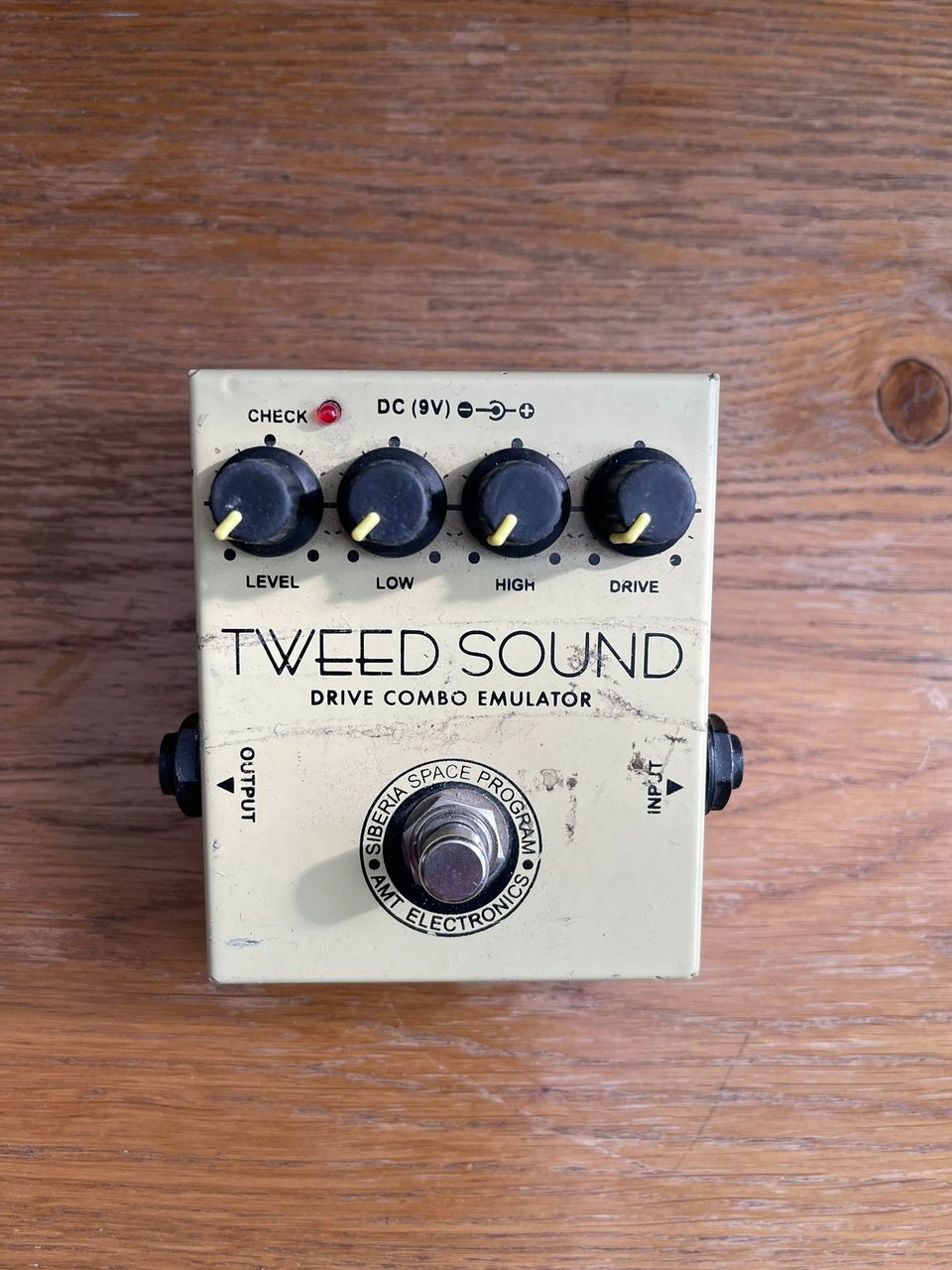 AMT Electronics Tweed Sound Drive Combo Emulator