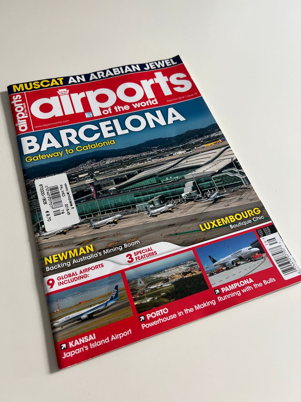 Airports of the World lehti