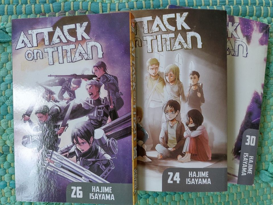 Attack on Titan 24 26 ja 30