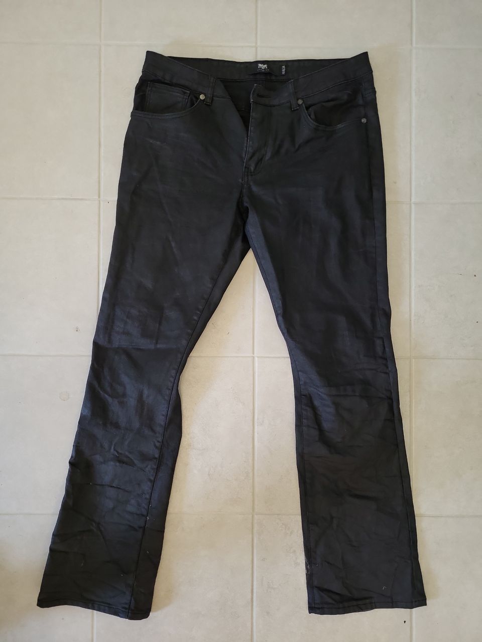 Black premium by EMP mustat farkut koko 34/34