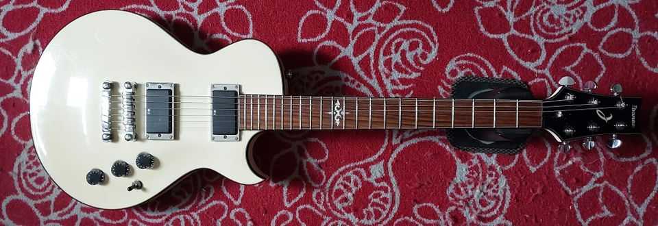 Ibanez ART-120