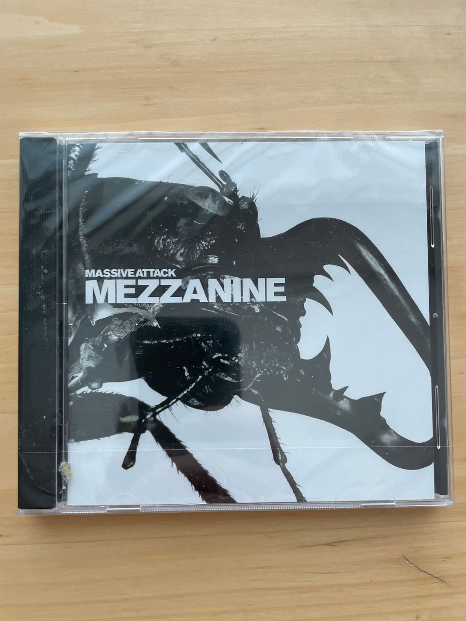 Massive Attack - Mezzanine (avaamaton)
