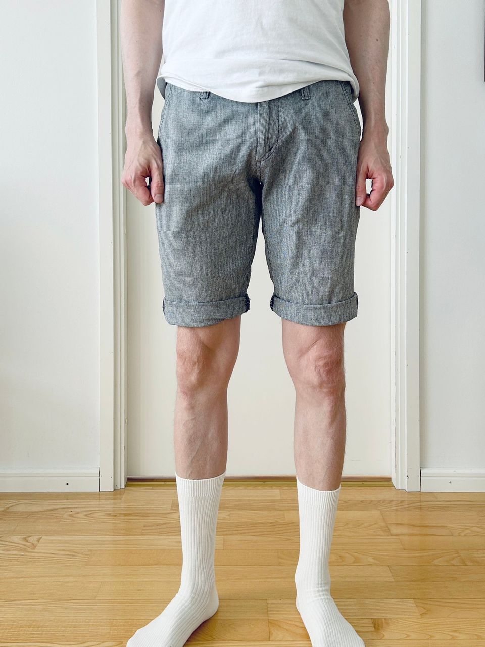 EDWIN Miesten Pellava Shortsits