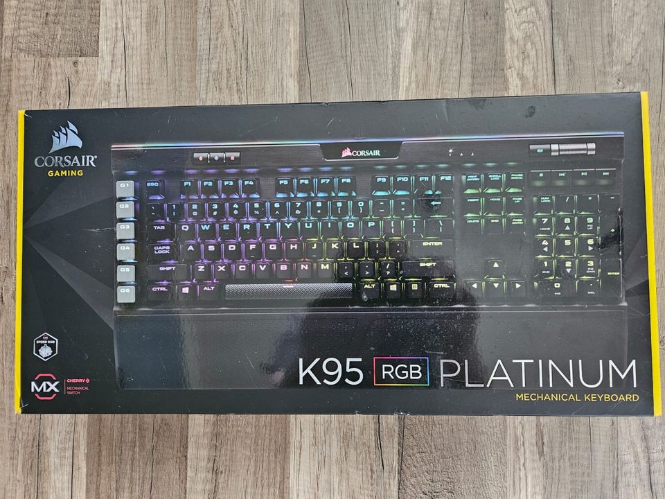 Corsair K95 RGB Platinum