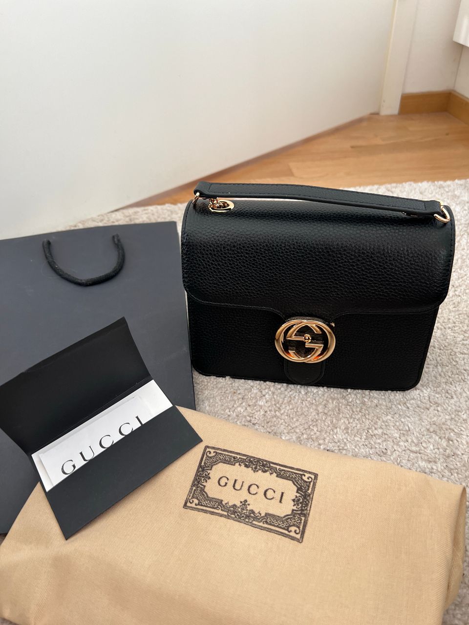 Gucci Interlocking bag