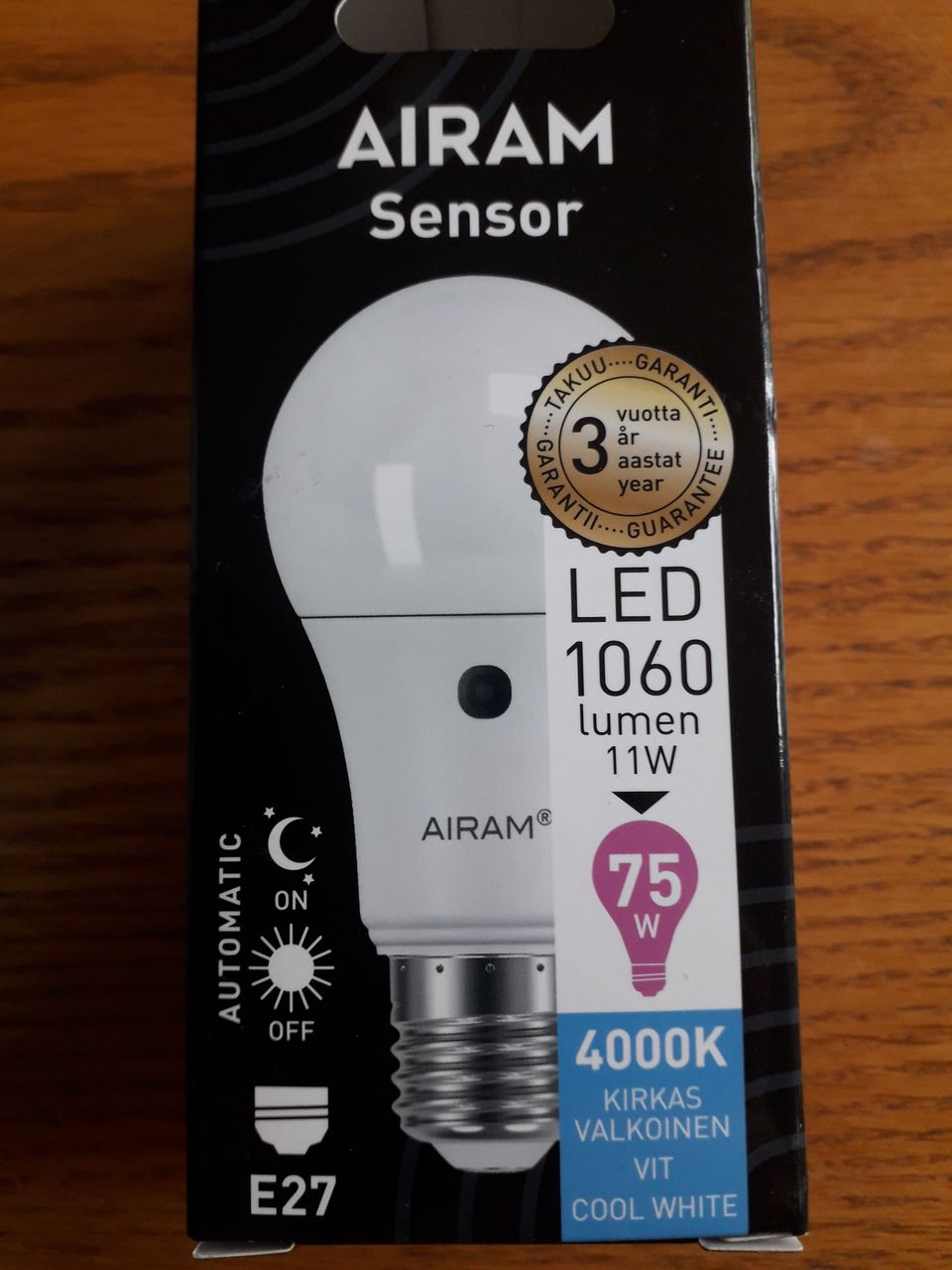 Airam LED sensor 11W 4000K