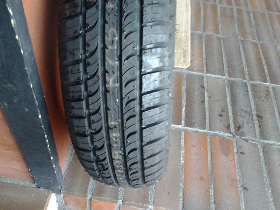 Kesärengas 1 kpl Hankook 185/70 14"