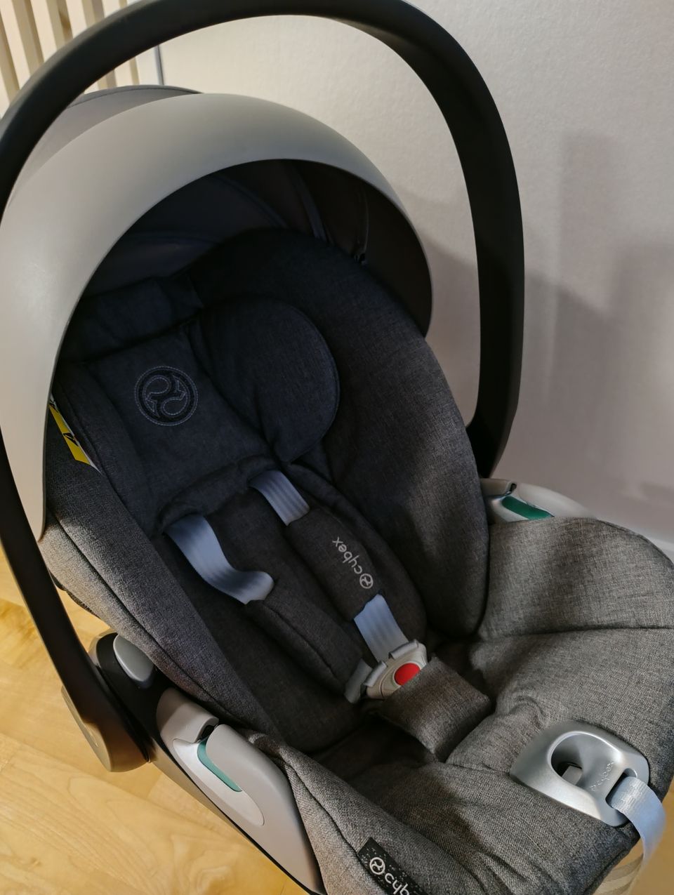 Cybex Cloud Z2 i-Size turvakaukalo