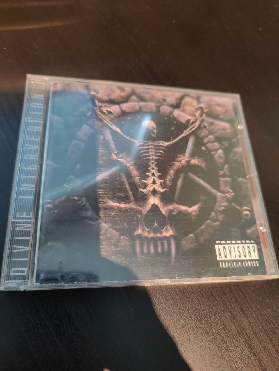 Slayer divine intervention CD hyvä kunto!