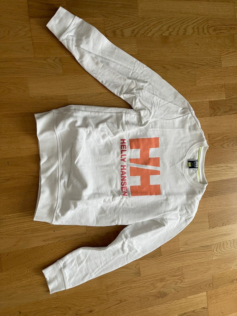 Helly Hansen paita