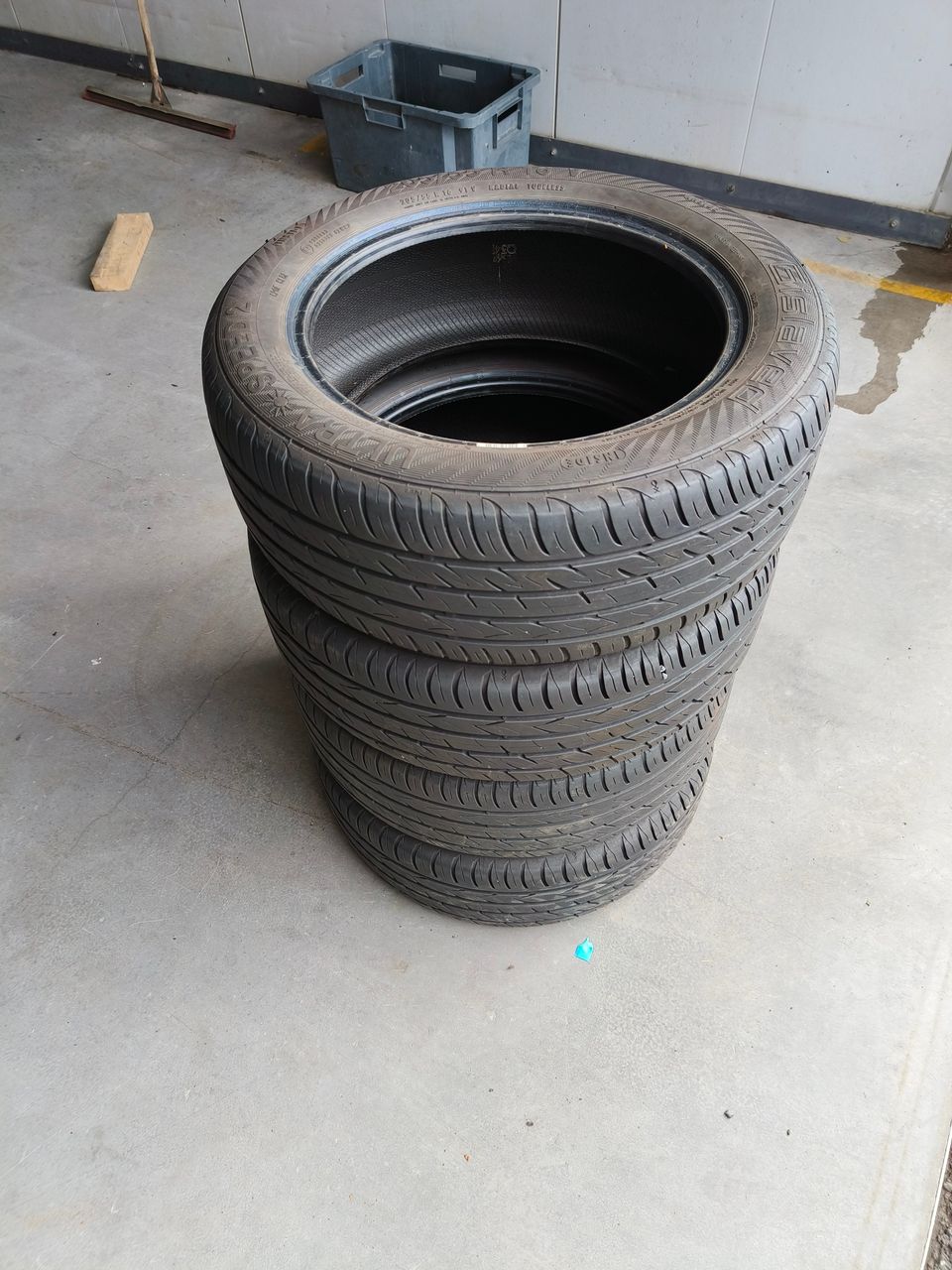 Kesärenkaat Gislaved Ultra Speed 2 205/55R16V