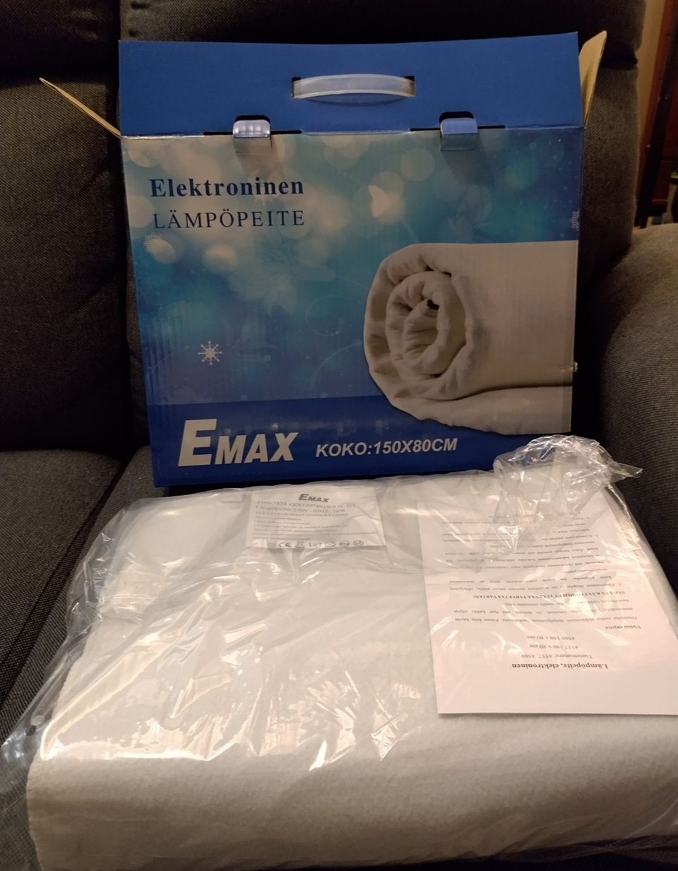 Emax elektroninen lämpöpeite uusi