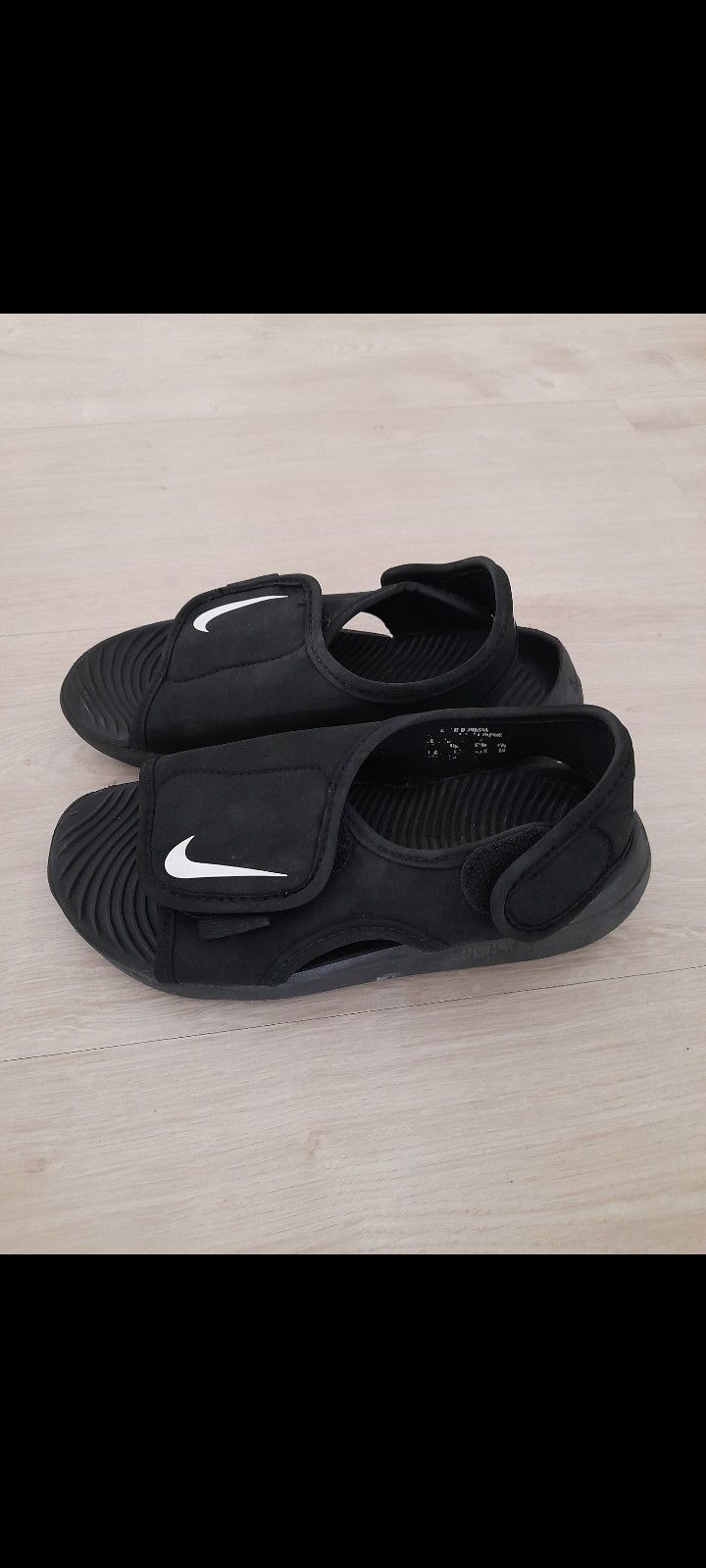 Nike sandaalit