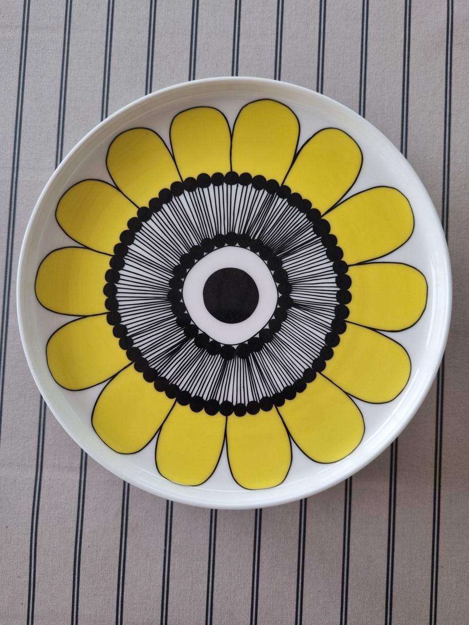 4kpl Marimekko Oiva Kestit lautanen