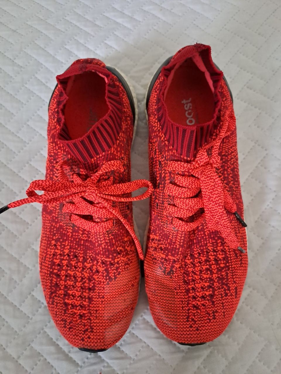 Adidas Ultraboost Uncaged Solar Red