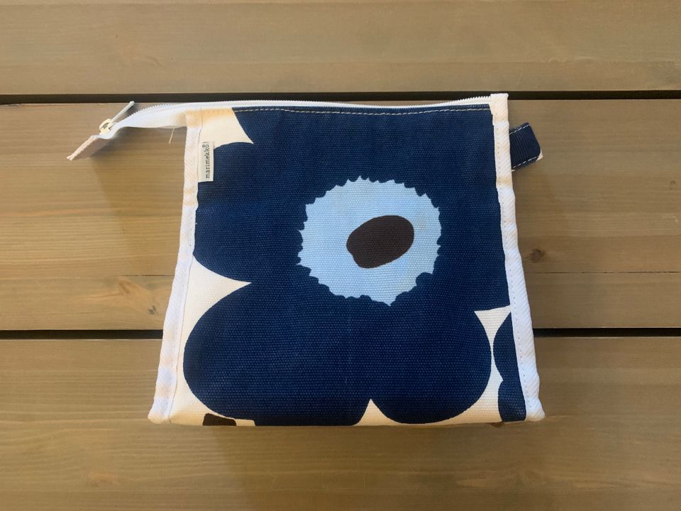 Marimekko Unikko meikkipussi 20x20