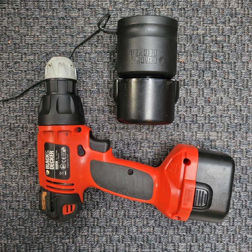 akkuporakone Black & Decker