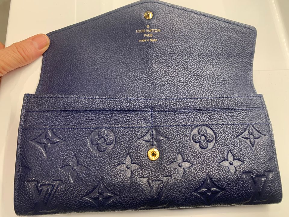 Louis Vuitton lompakko