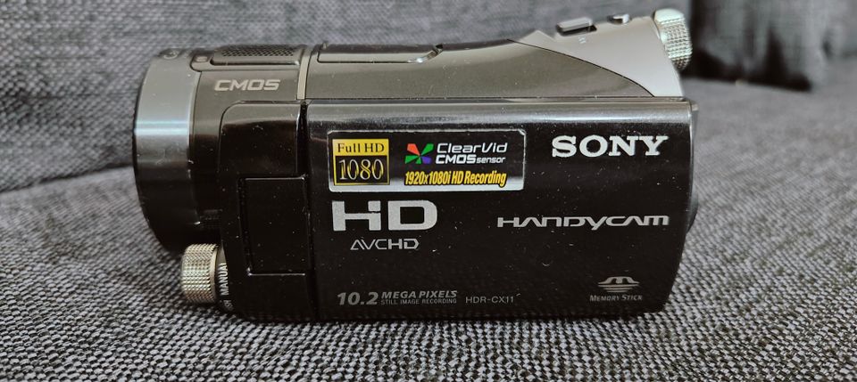 Sony Handycam HDR-CX11