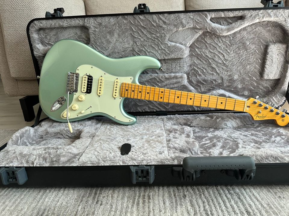 Fender Am Pro II Strat HSS