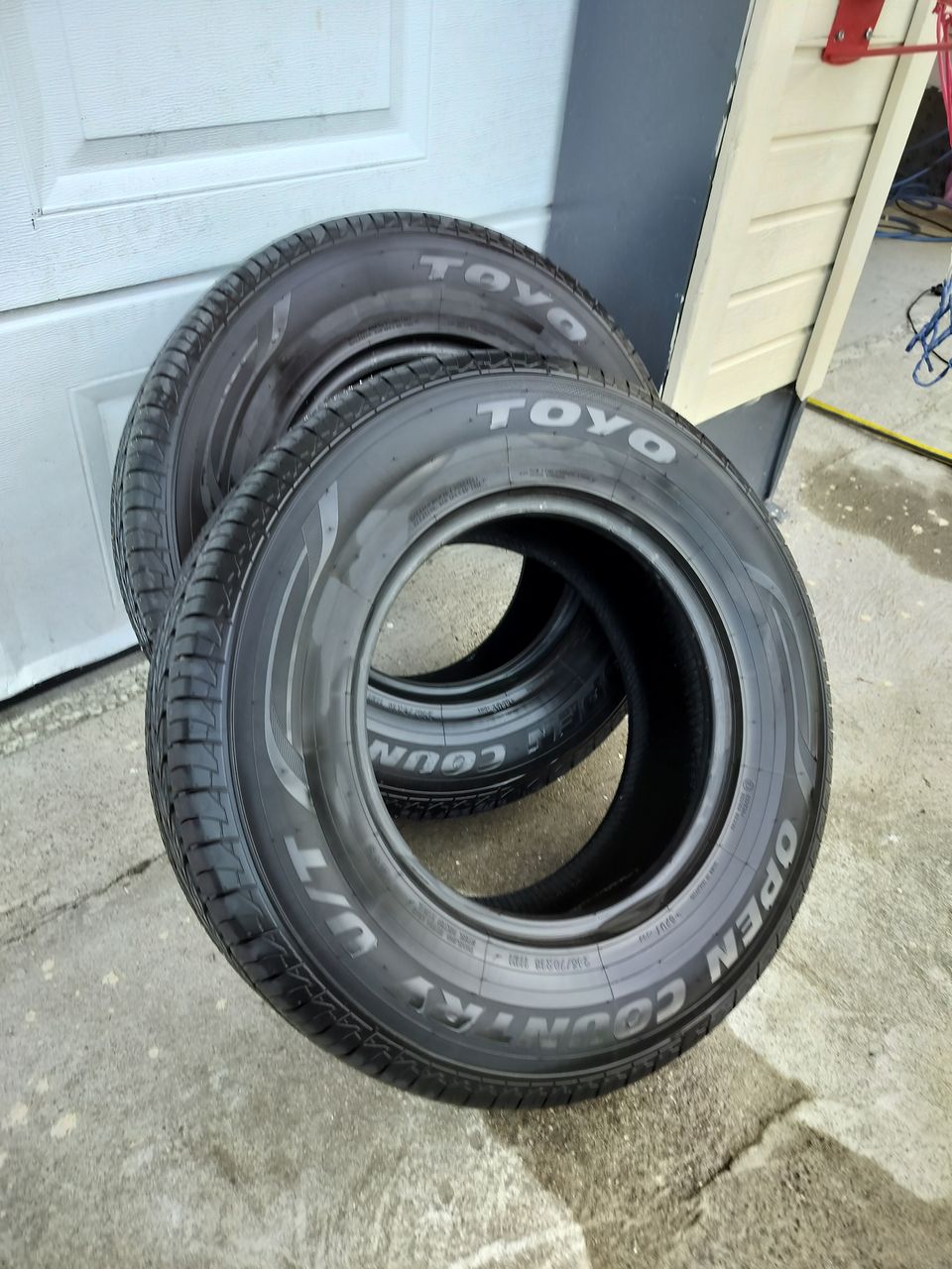 2kpl 245/70 R16 KESÄRENGASTA!