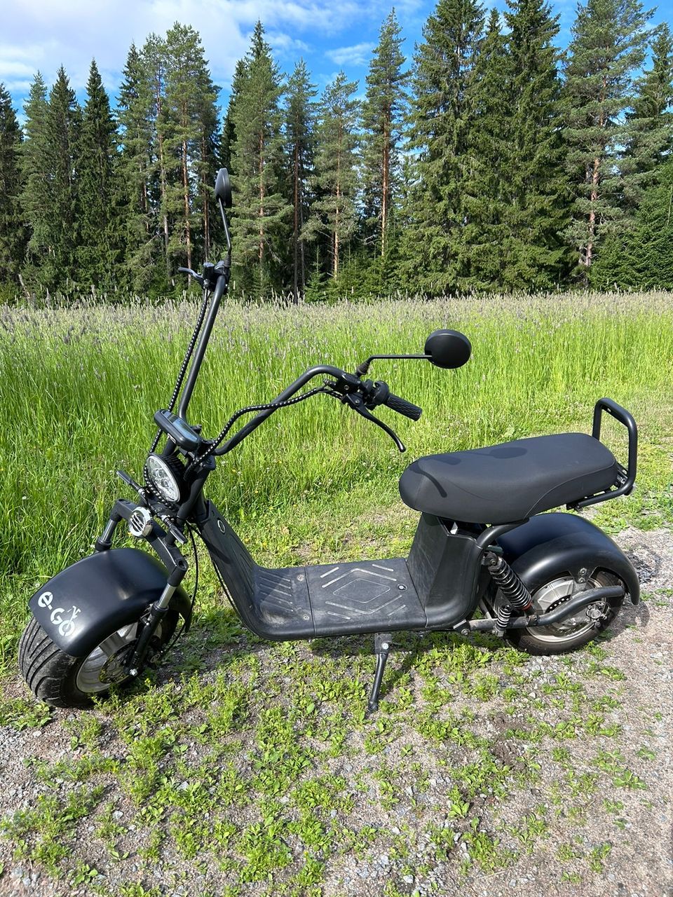 E-Go sähköskootteri