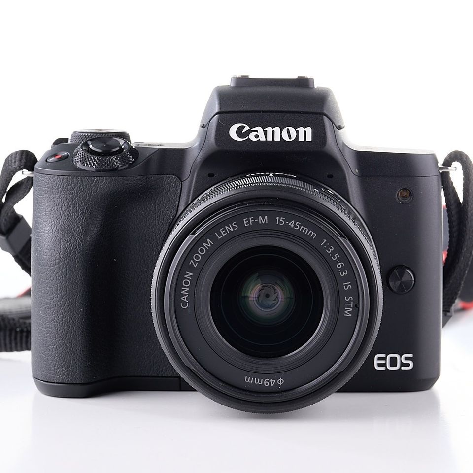 Canon EOS M50 Mark II + 15-45mm (sc. max 1000)
