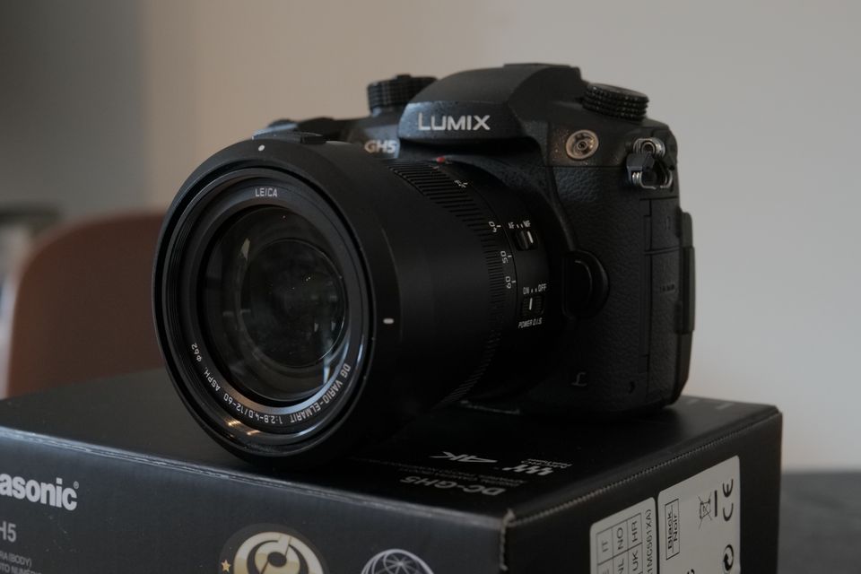 Panasonic Lumix GH5 + Panasonic Leica 12-60mm f/2.8-4 Asph. Power OIS