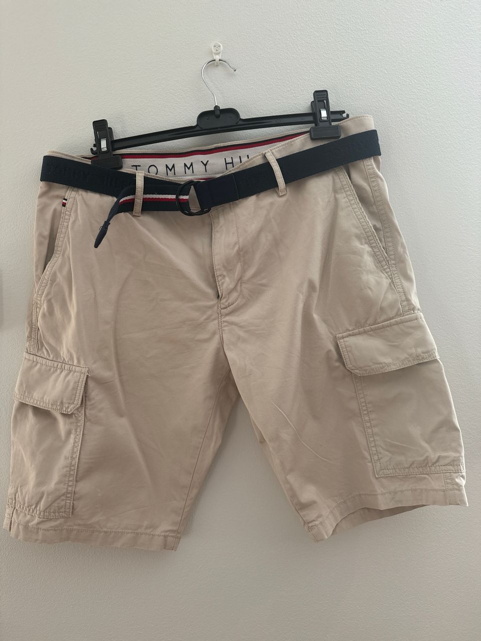 Miesten Hilfiger reisitaskushortsit