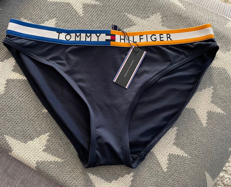 Tommy Hilfiger, koko L