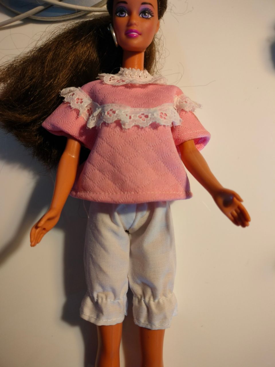 Barbie nukelle yöasu