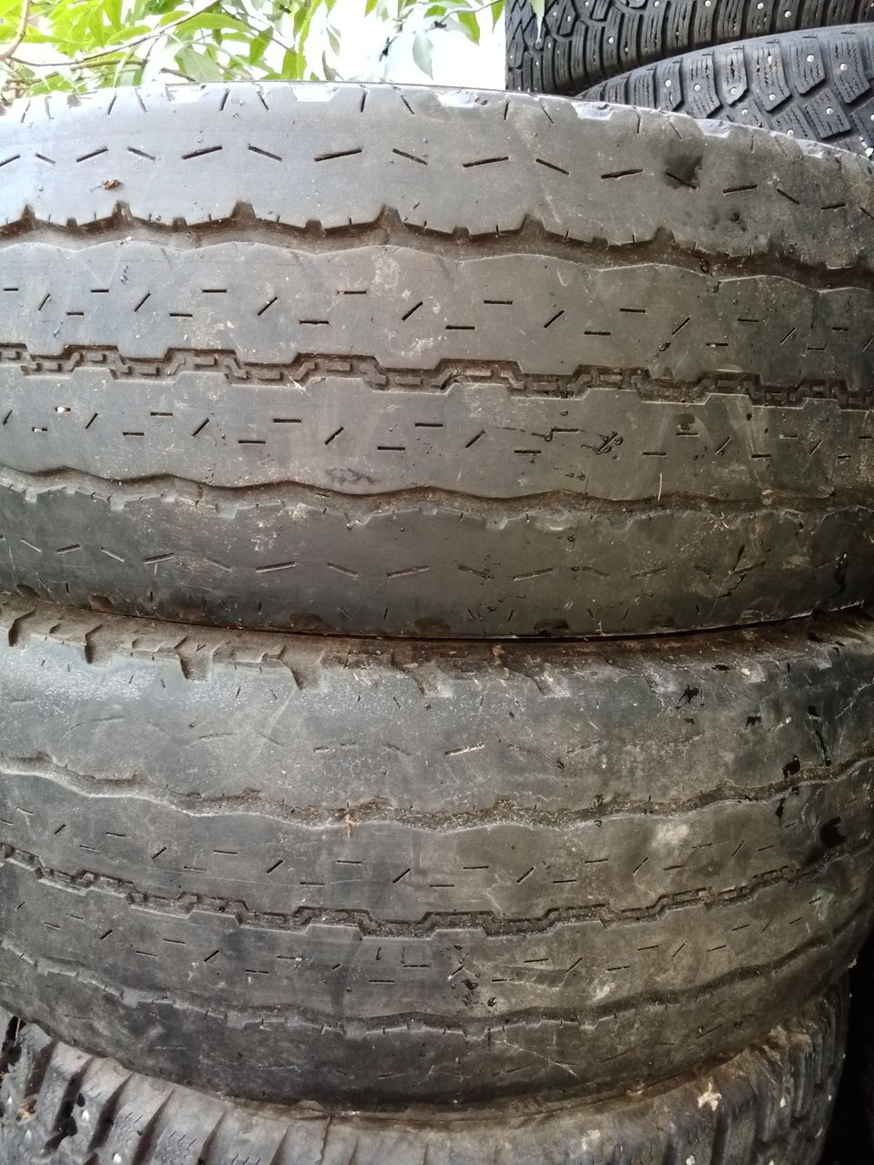 Kesärenkaat 215/70 r15 C