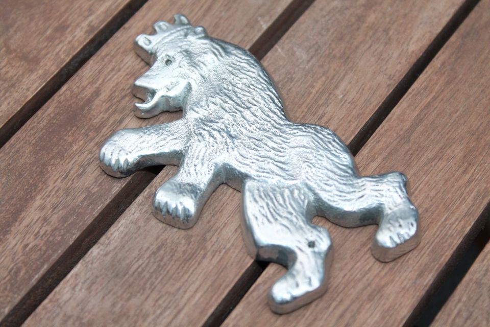 Vanha vaakuna tunnus hopea metalli karhu kruunu 10cm Berliini merkki lätkä