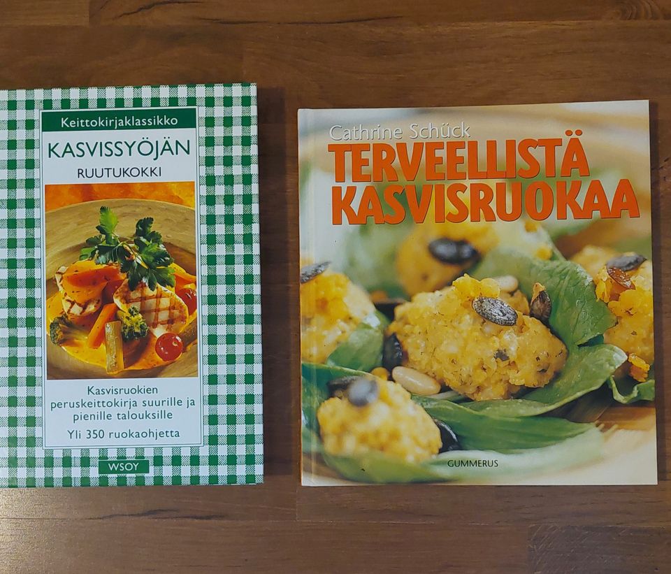 Keittokirja kasvisruoka ja kevyt ruoka