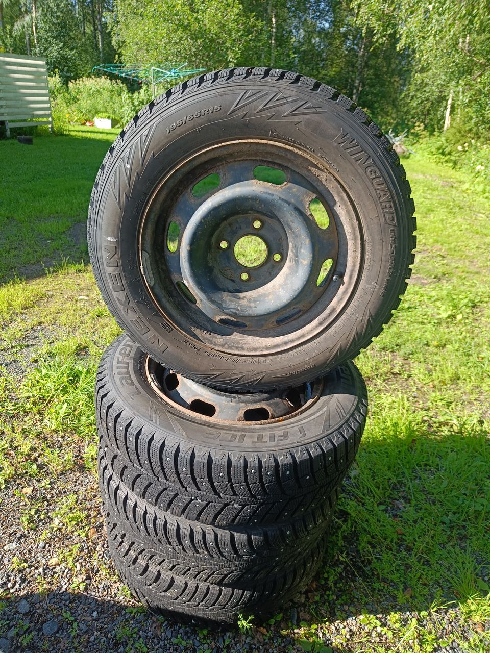 195/65R15 Talvirenkaat