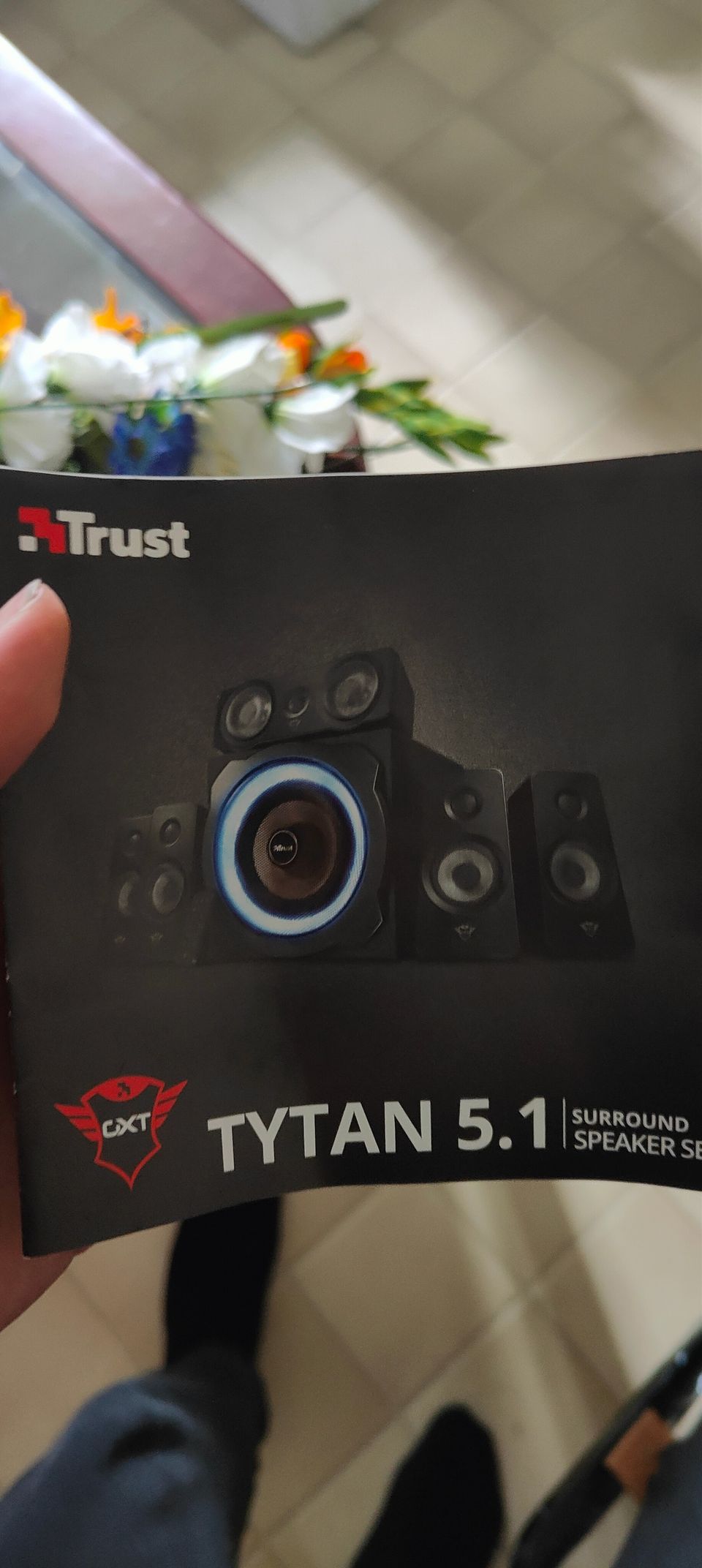 Trust tytan 5.1 surraund