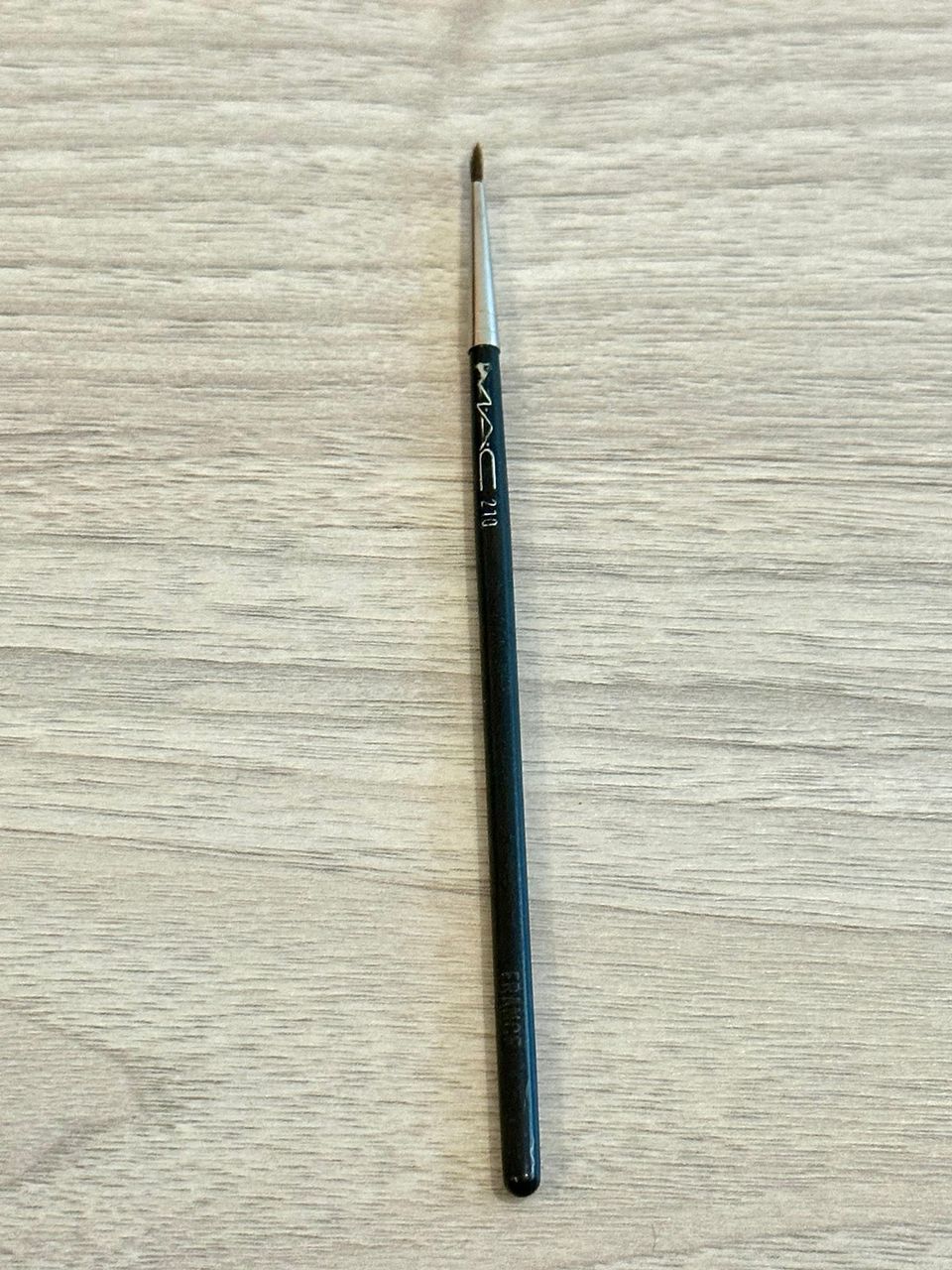 MAC Cosmetics 210 Precise Eye Liner meikkisivellin