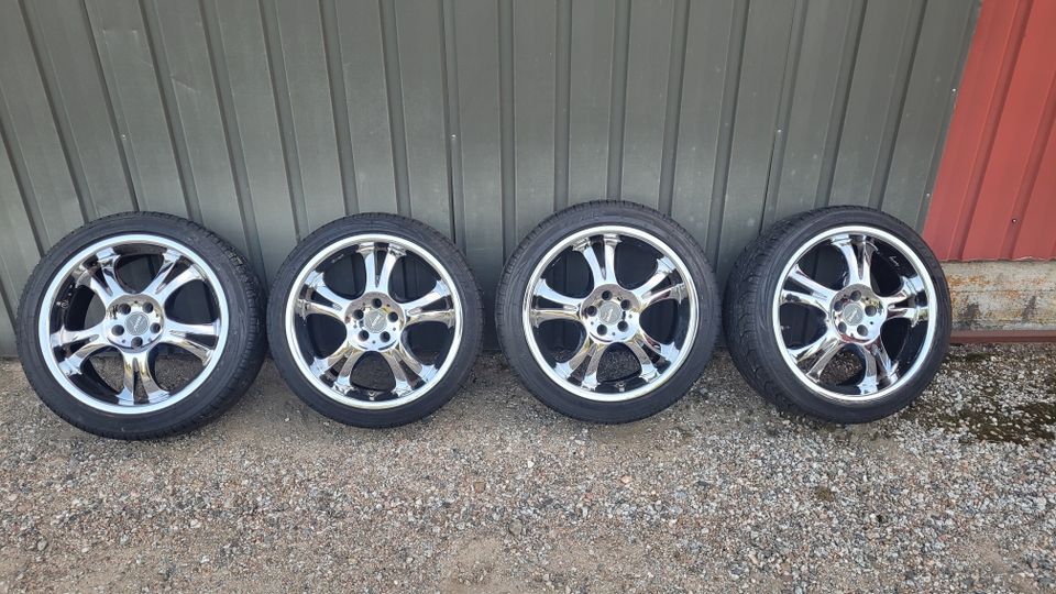 Autec 17" 5x98 vanteet hyvillä renkailla